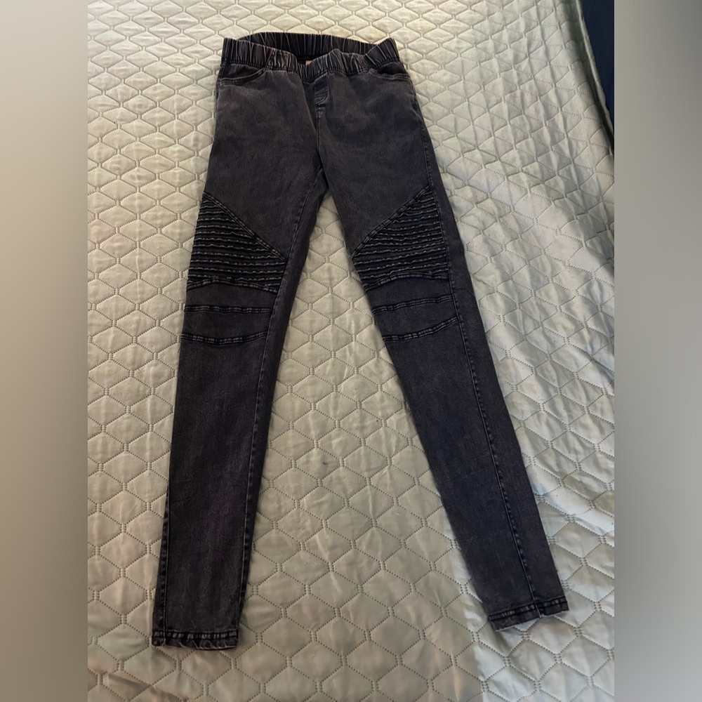 Elastic waist jeggings